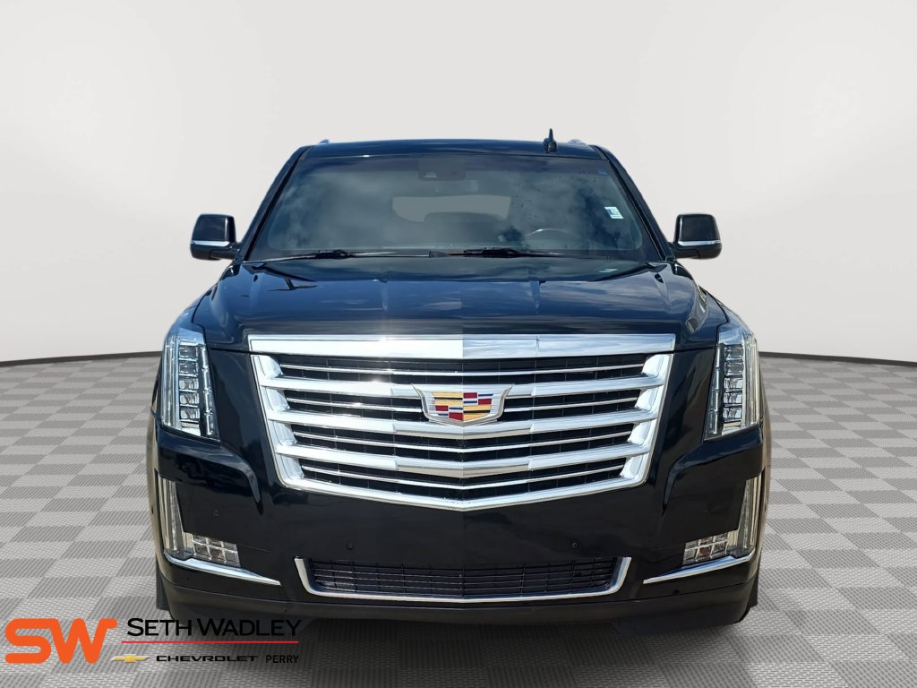 Used 2018 Cadillac Escalade ESV Platinum AWD/4WD image 2