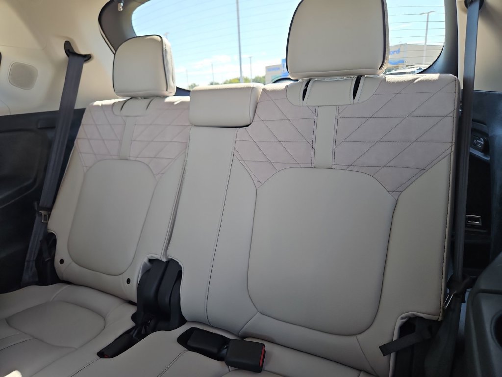 New 2026 Honda Pilot Elite image 16
