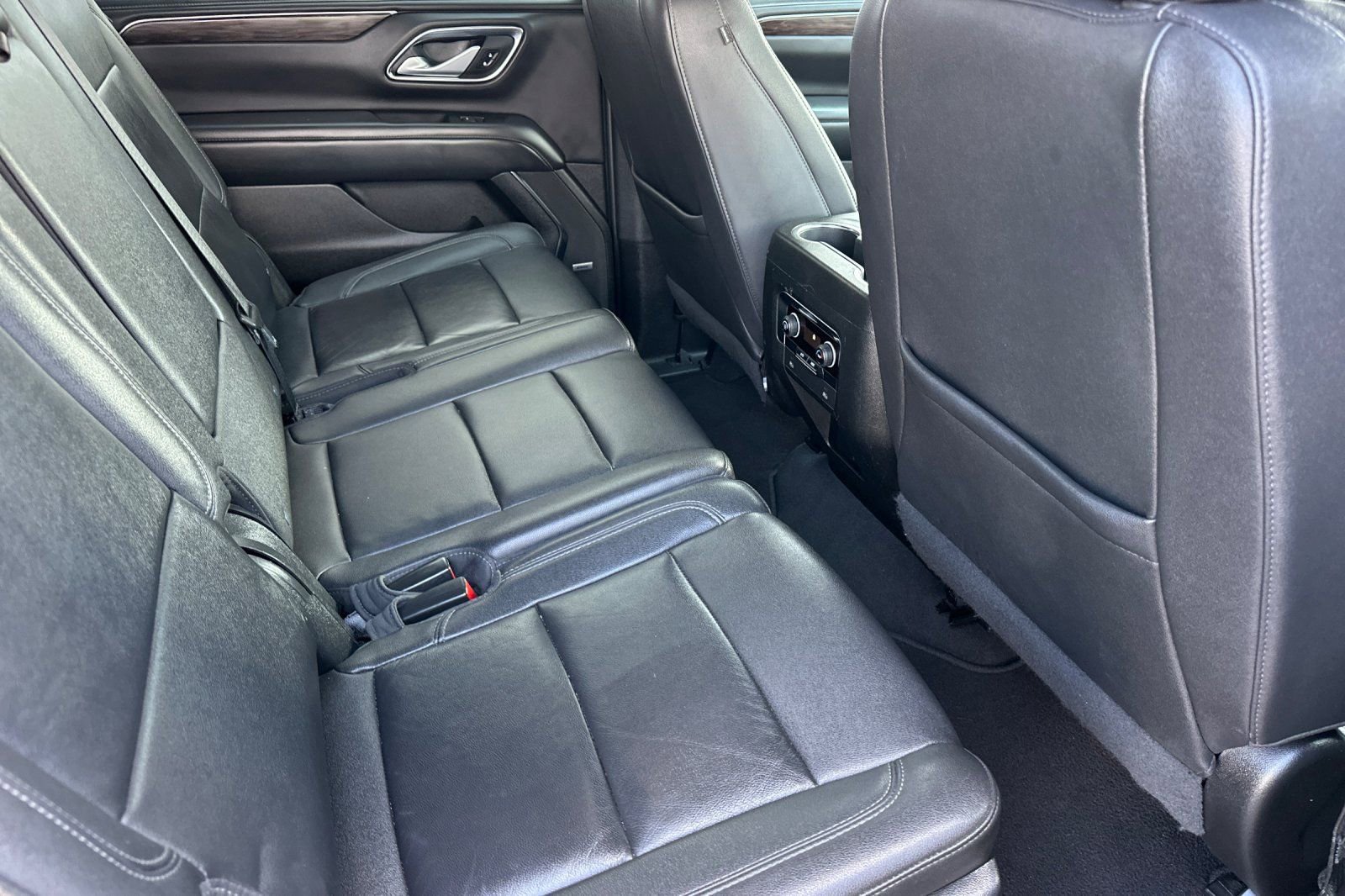 Used 2022 Chevrolet Suburban Z71 image 20