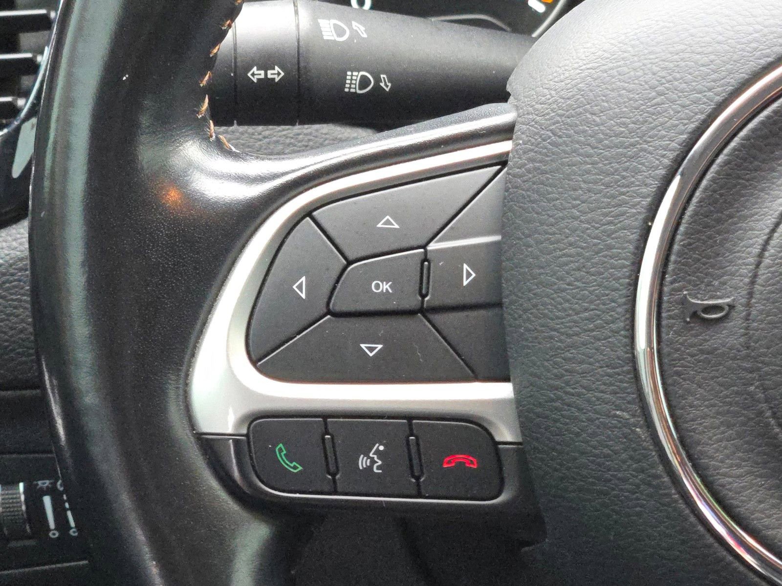 Used 2021 Jeep Compass Limited image 13