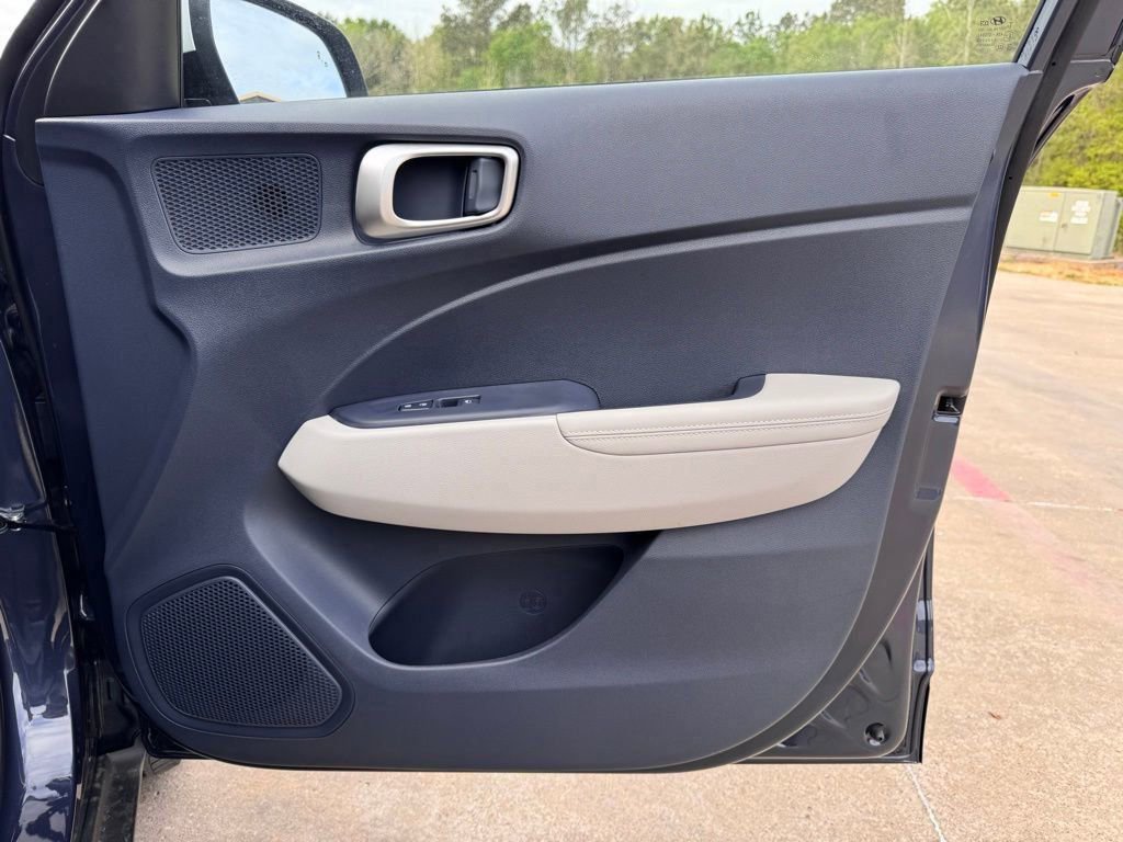 New 2026 Hyundai Venue SEL image 17