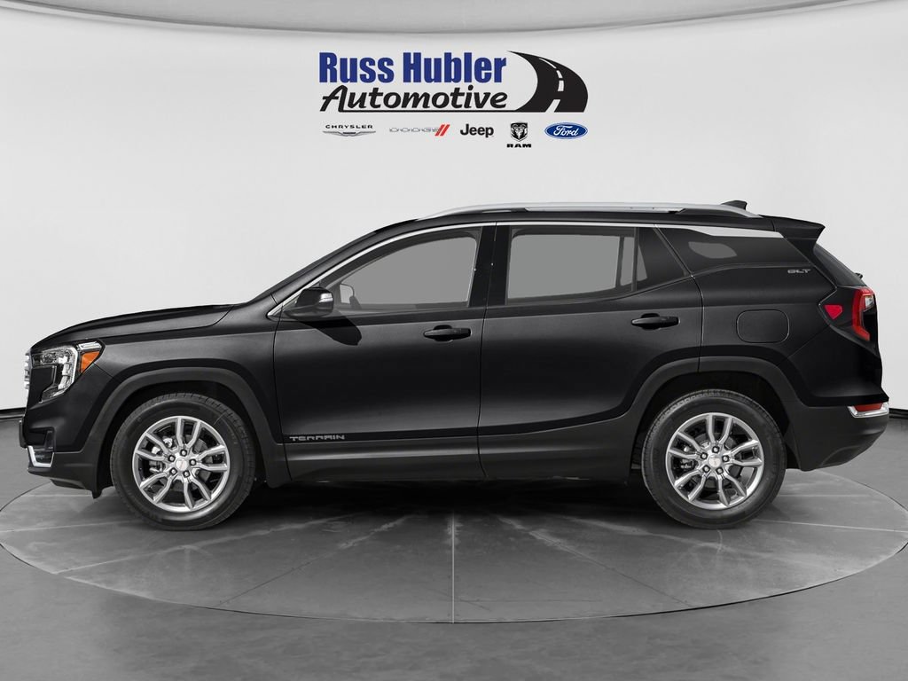 Used 2024 GMC Terrain SLT w/ Infotainment Package II AWD/4WD image 3
