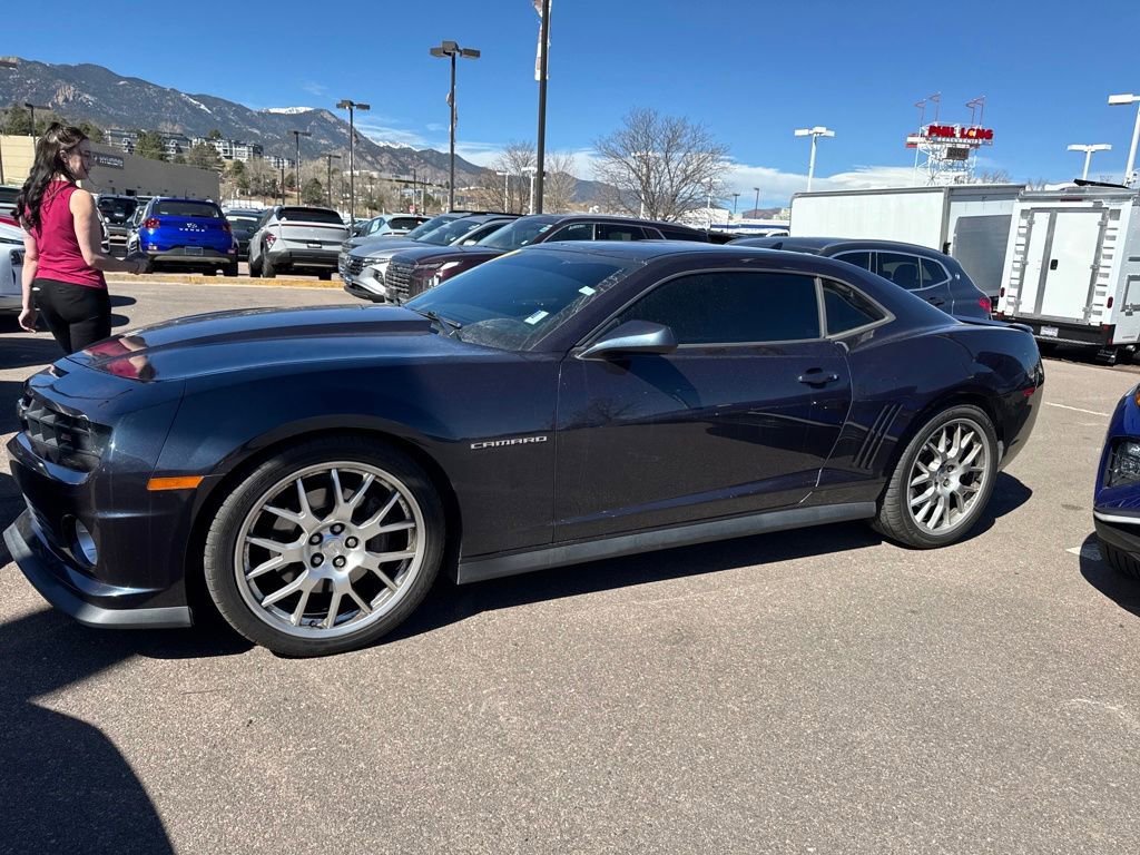 Used 2013 Chevrolet Camaro SS w/ Dusk Special Edition RWD image 23