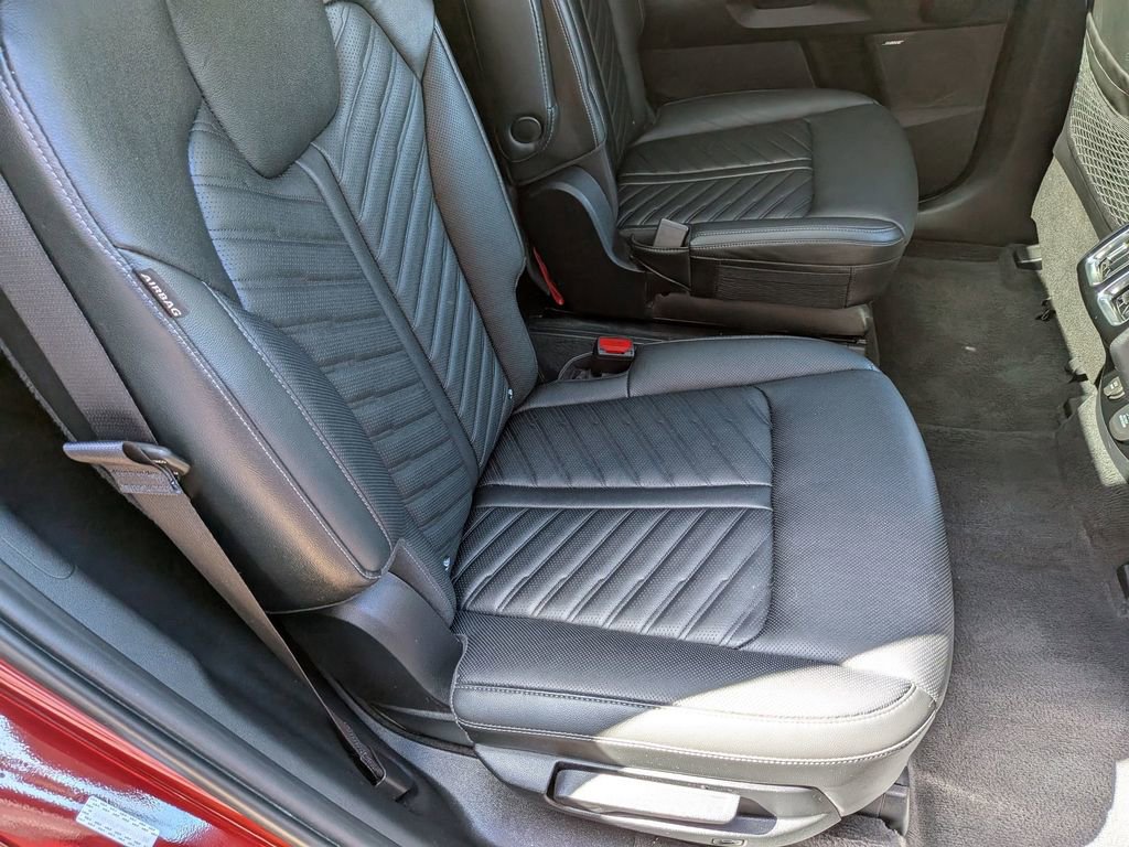 Used 2024 Kia Sorento SX Prestige image 29