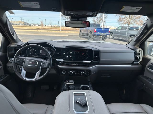 Used 2022 GMC Sierra 1500 SLT w/ SLT Convenience Package image 9