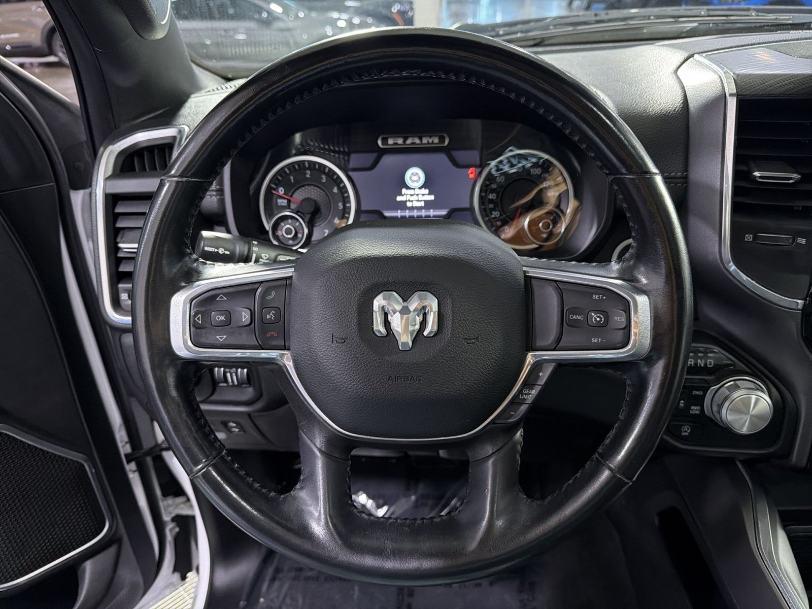 Used 2023 RAM 1500 Laramie AWD/4WD image 25
