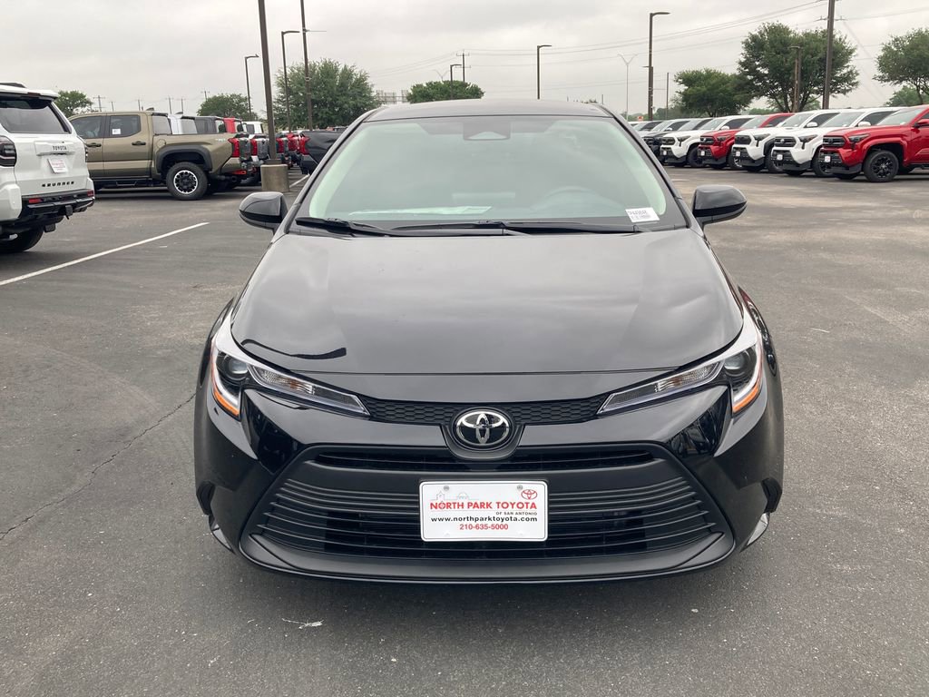 New 2026 Toyota Corolla LE FWD image 2