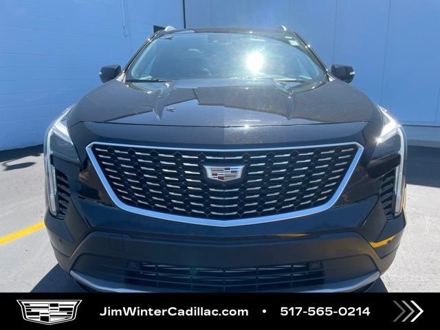 Used 2022 Cadillac XT4 Premium Luxury w/ Technology Package AWD/4WD image 5