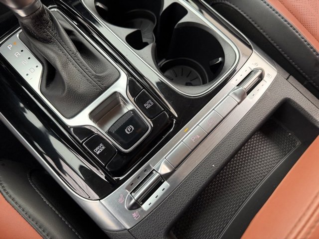 Used 2022 Kia Carnival SX image 30