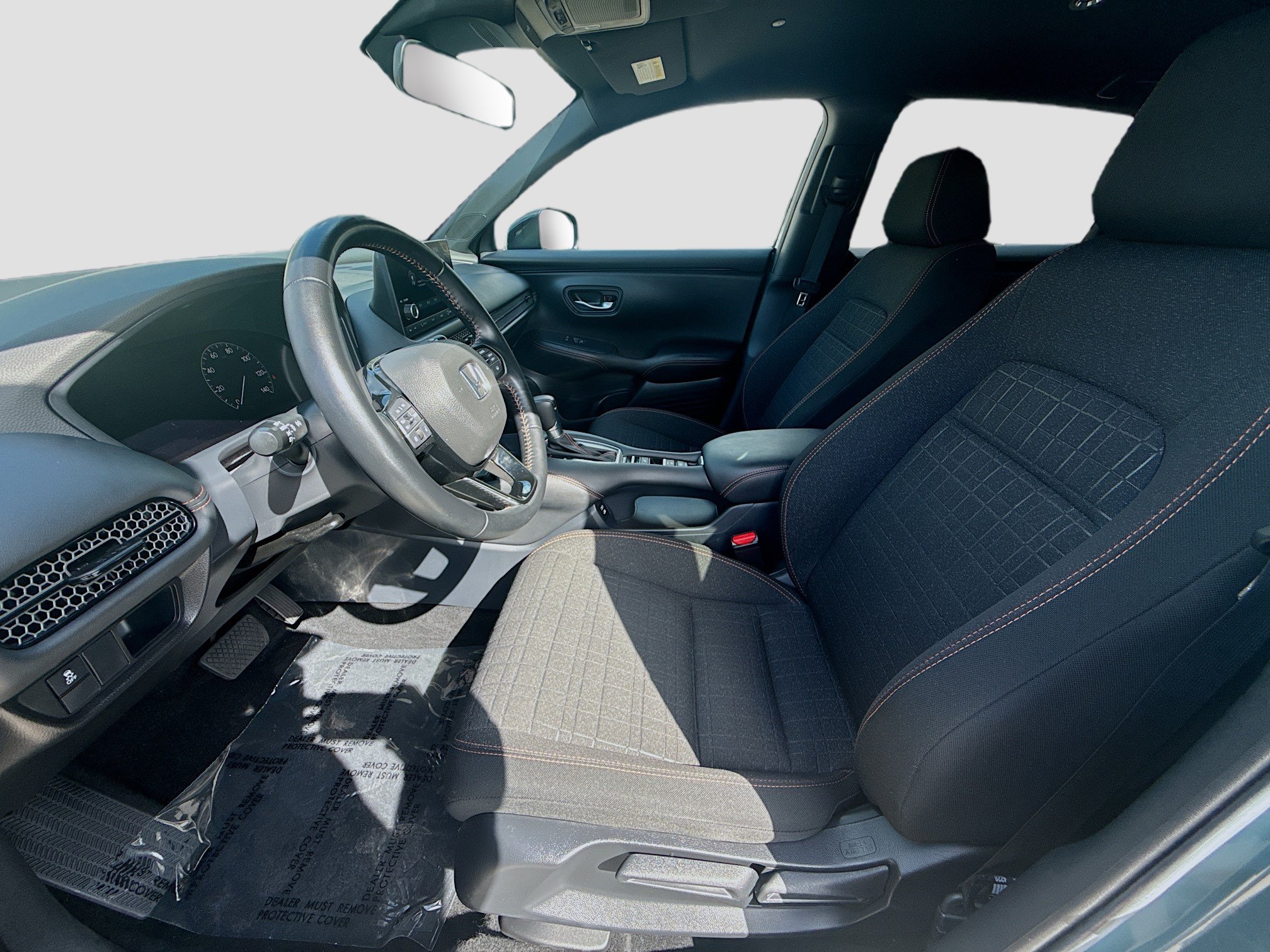 Certified 2025 Honda HR-V Sport image 18