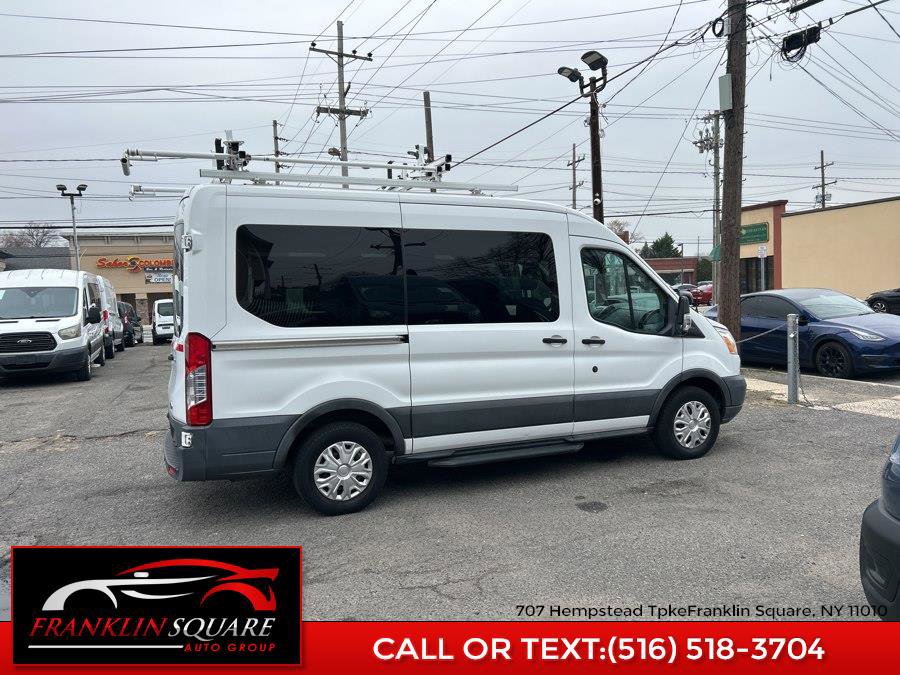 Used 2016 Ford Transit 150 XLT image 5