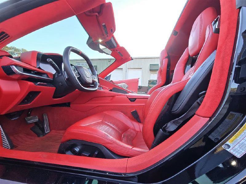 Used 2023 Chevrolet Corvette Stingray Premium Cpe w/ Z51 Performance Package RWD image 23