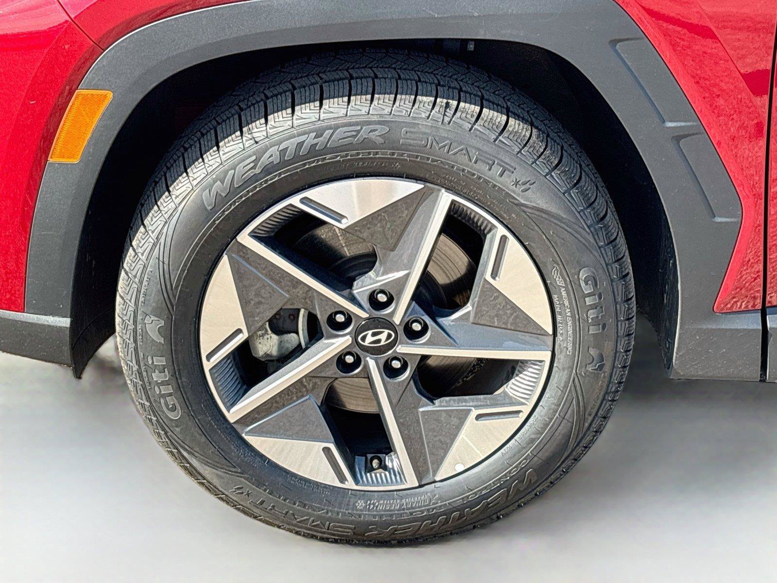 Certified 2025 Hyundai Tucson SEL AWD/4WD image 29