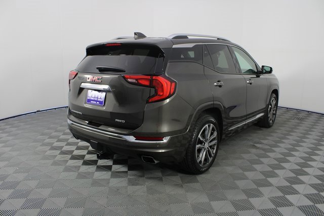 Used 2020 GMC Terrain Denali w/ Denali Premium Package image 30