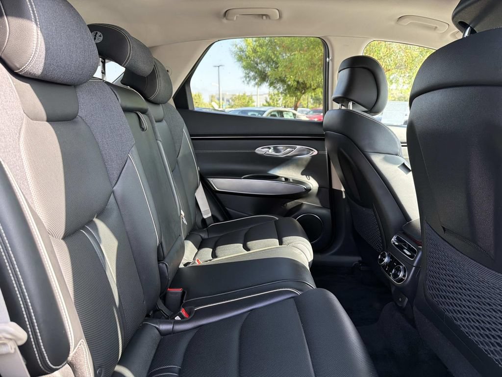 Certified 2023 Genesis Electrified GV70 AWD/4WD image 19