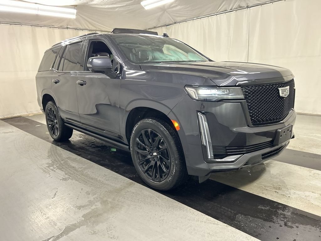 Used 2023 Cadillac Escalade Sport Platinum w/ LPO, ONYX Package AWD/4WD image 1
