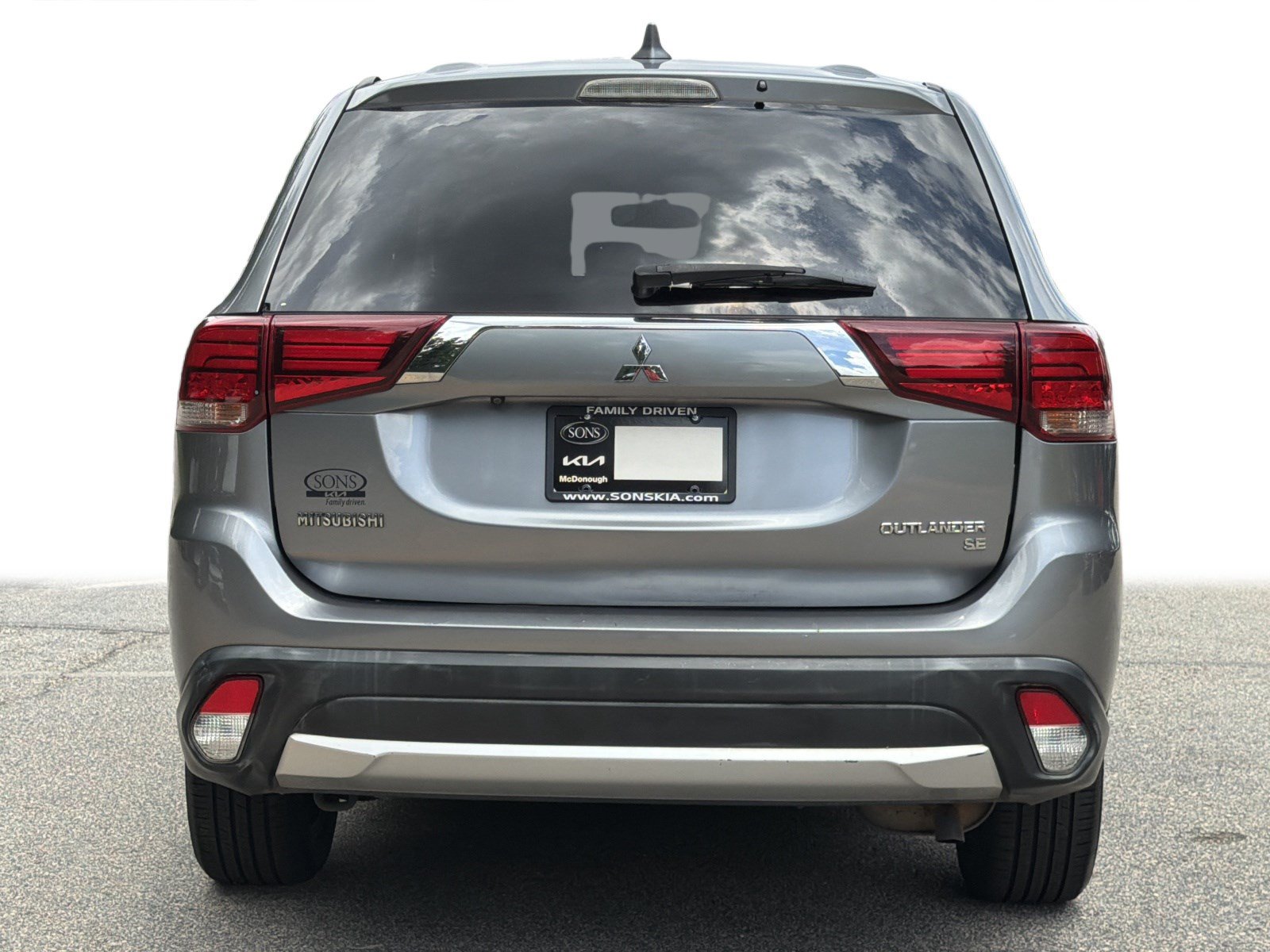 Used 2018 Mitsubishi Outlander SE AWD/4WD image 23