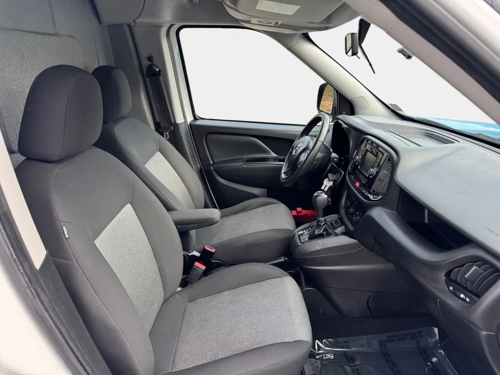 Used 2019 RAM ProMaster City Tradesman SLT FWD image 10
