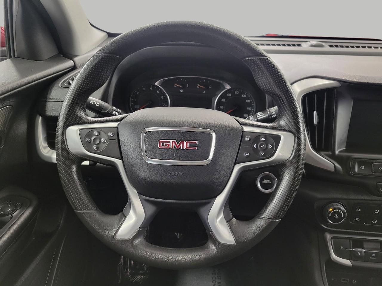 Used 2024 GMC Terrain SLE image 5