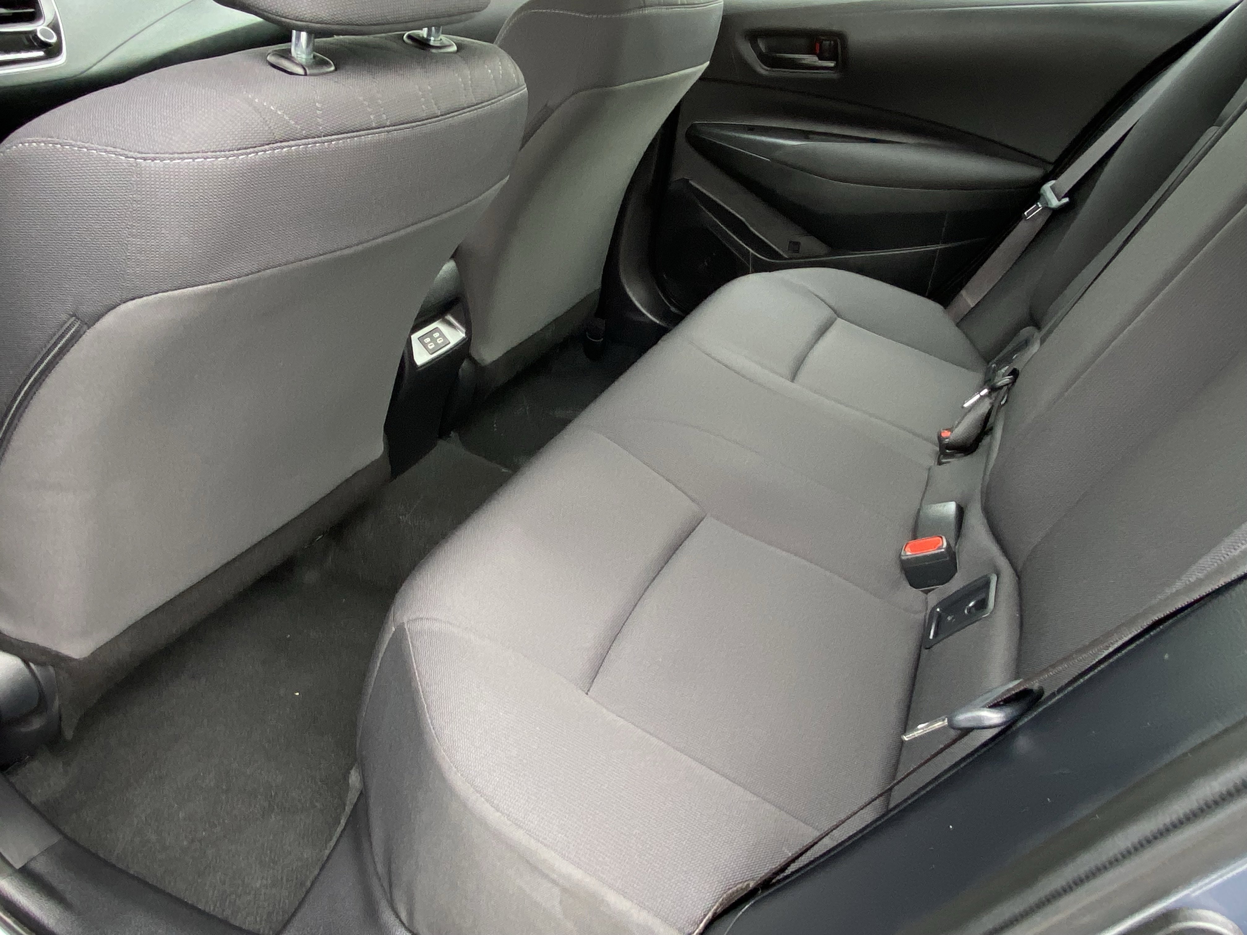 Certified 2025 Toyota Corolla LE image 22