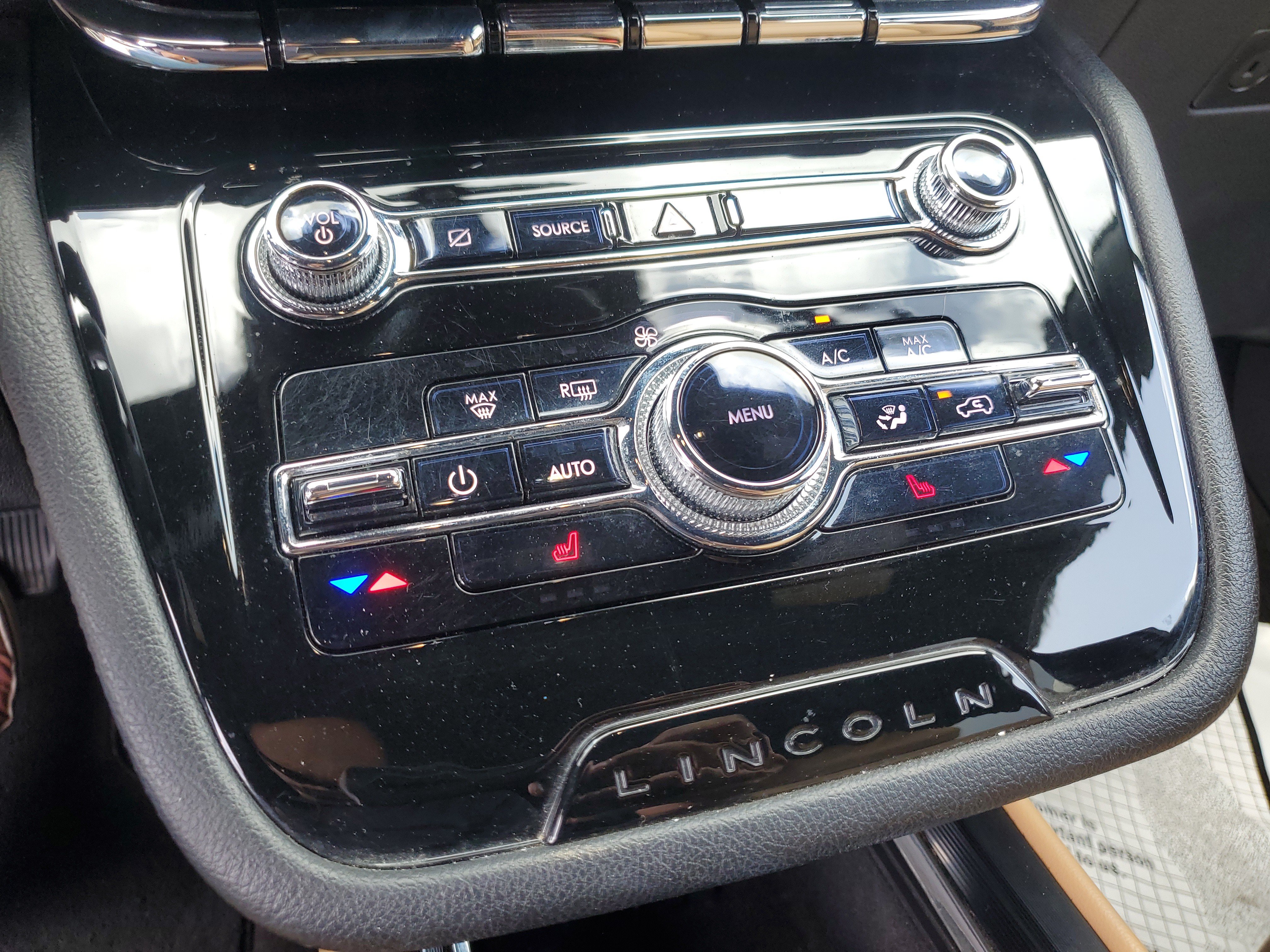 Used 2022 Lincoln Corsair Reserve FWD image 31
