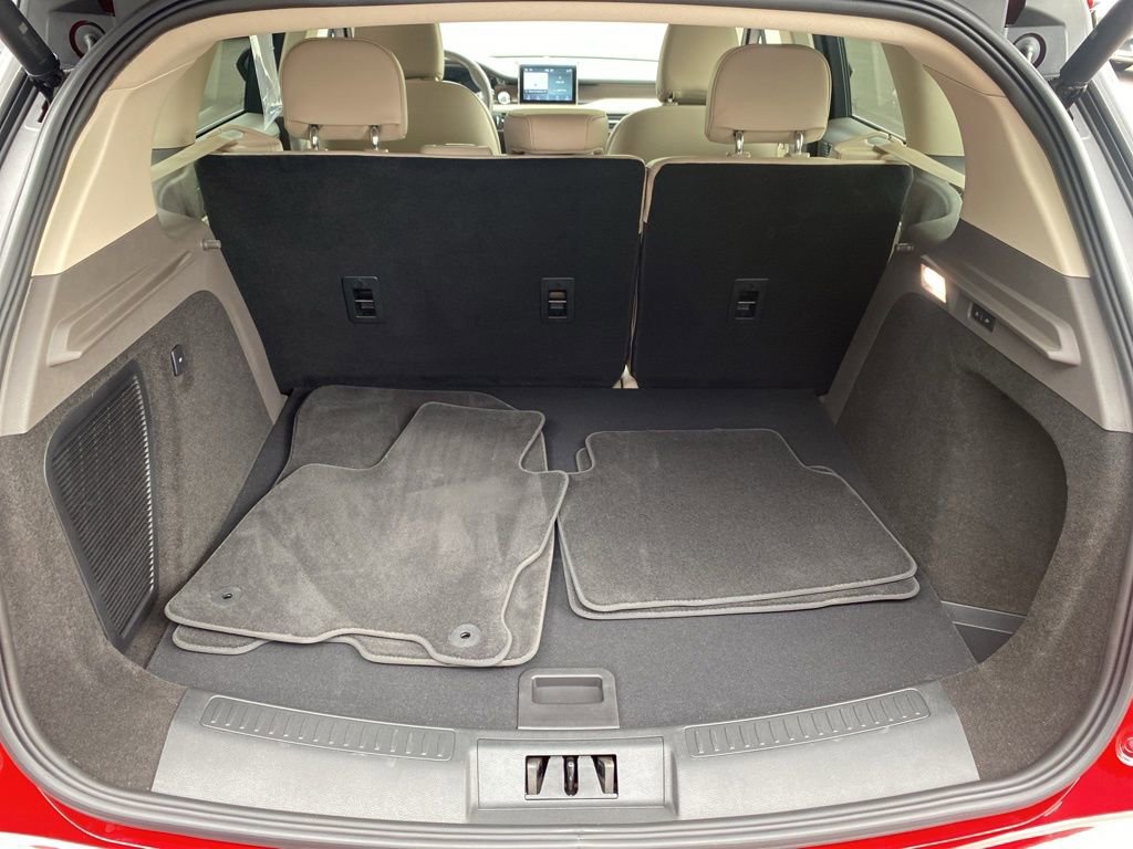 Used 2022 Lincoln Corsair Reserve w/ Elements Package image 19