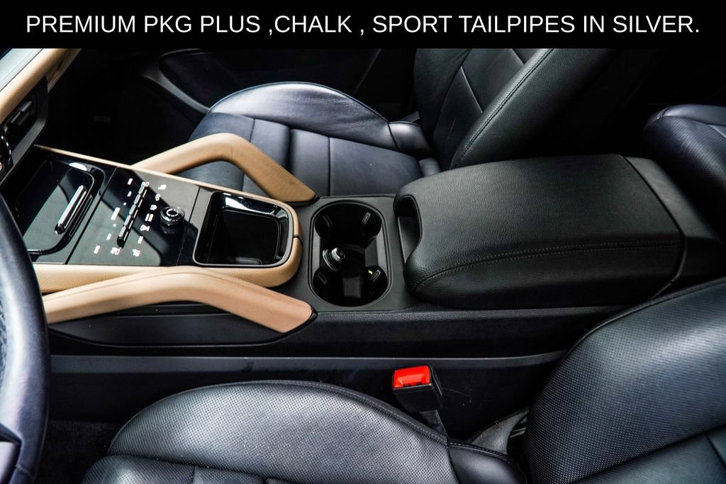 Used 2024 Porsche Cayenne w/ Premium Package Plus (PFM) AWD/4WD image 22