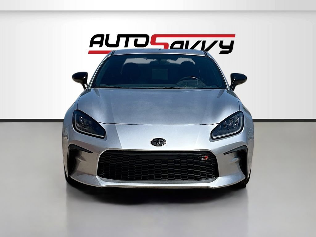 Used 2024 Toyota GR86 Premium RWD image 2