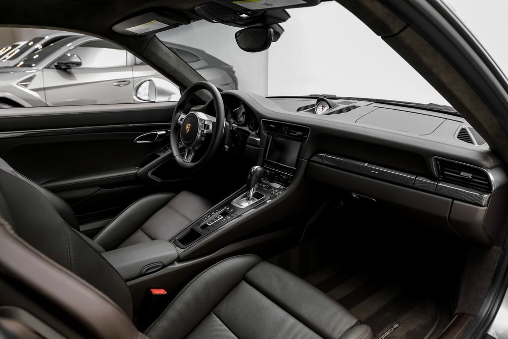 Used 2014 Porsche 911 Turbo S AWD/4WD image 15