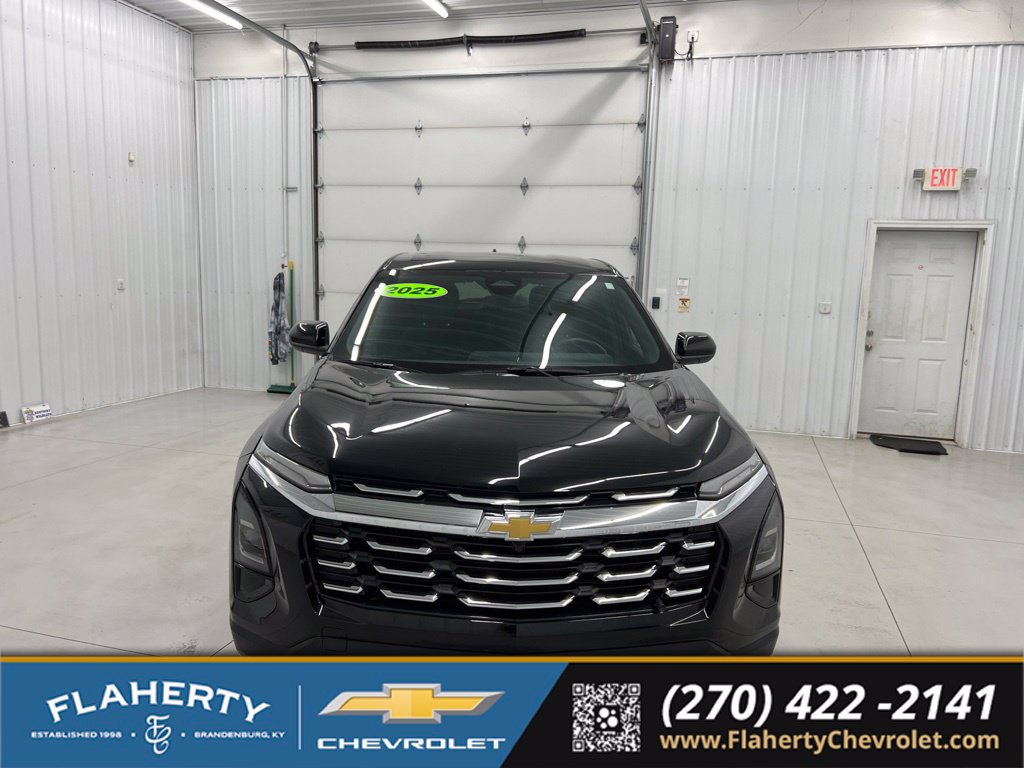 Used 2025 Chevrolet Equinox LT FWD image 7
