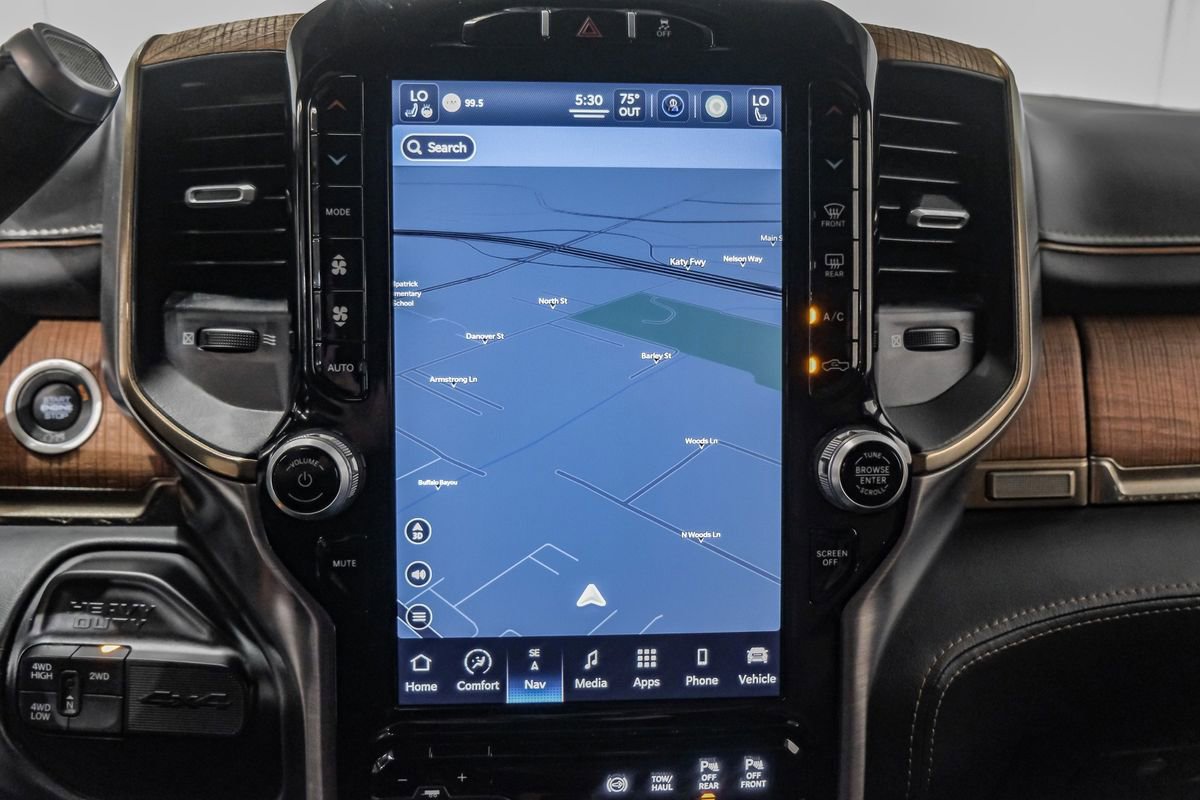 Used 2022 RAM 3500 Limited image 27