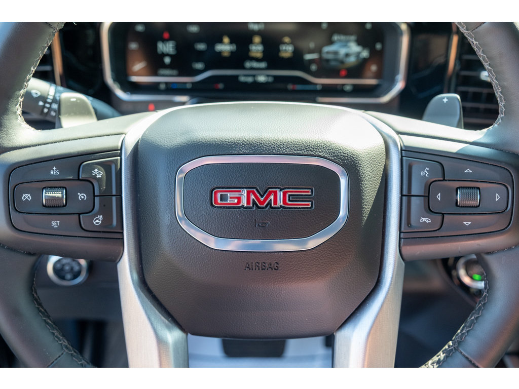 Used 2024 GMC Sierra 1500 SLT w/ SLT Premium Plus Package AWD/4WD image 18