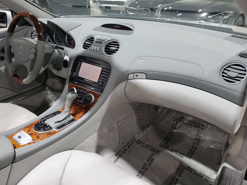 Used 2008 Mercedes-Benz SL 550 image 15