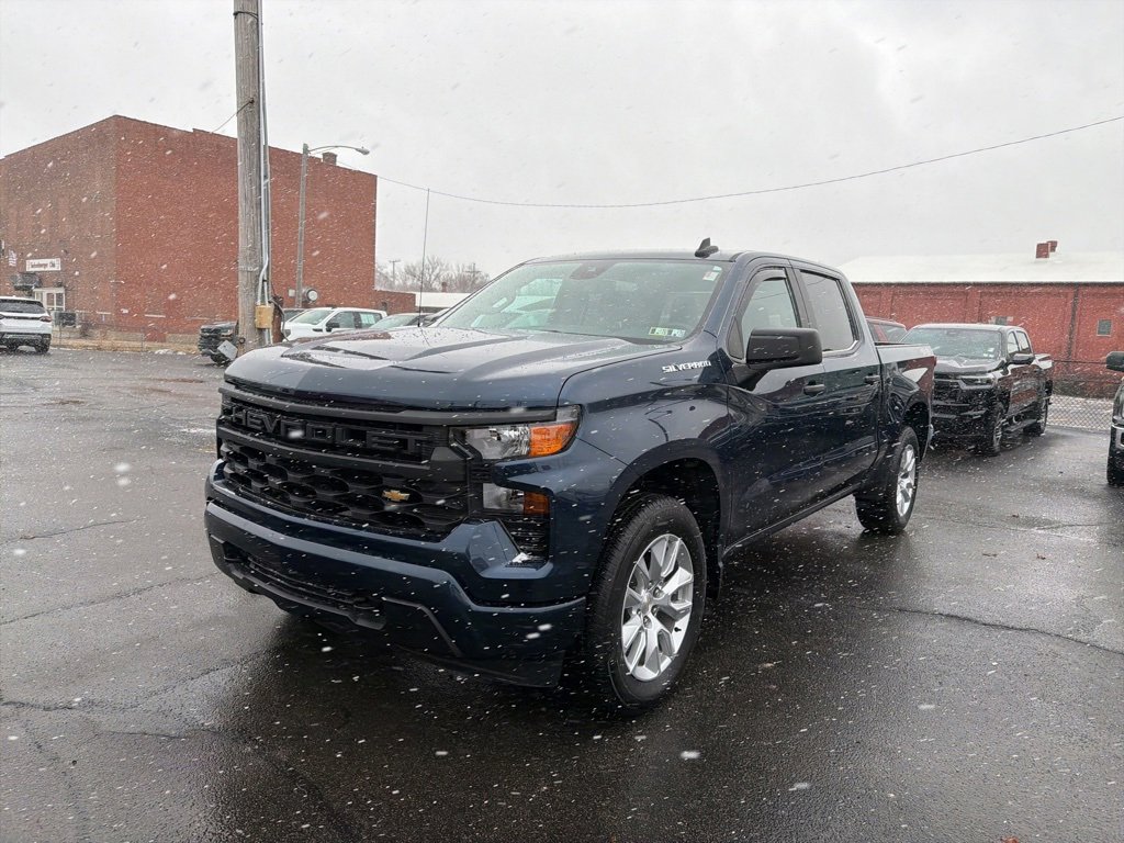 Certified 2023 Chevrolet Silverado 1500 Custom image 3