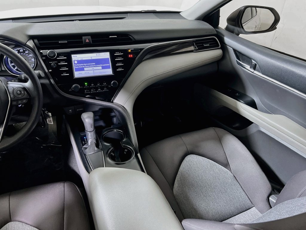 Certified 2019 Toyota Camry LE FWD image 18