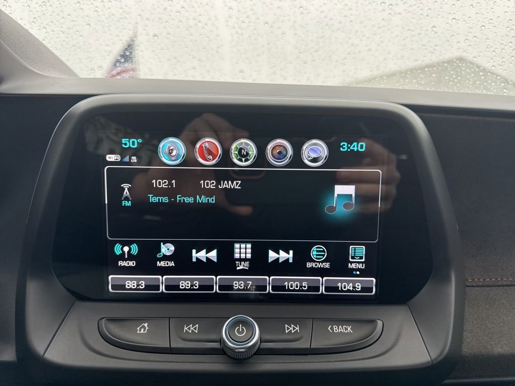 Used 2018 Chevrolet Camaro ZL1 image 17