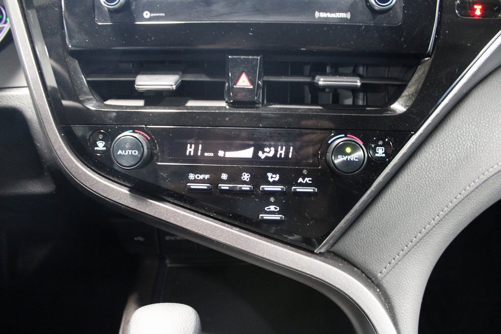 Used 2023 Toyota Camry LE image 28