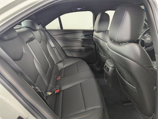 Used 2022 Cadillac CT4 V w/ LPO, ONYX Package image 23