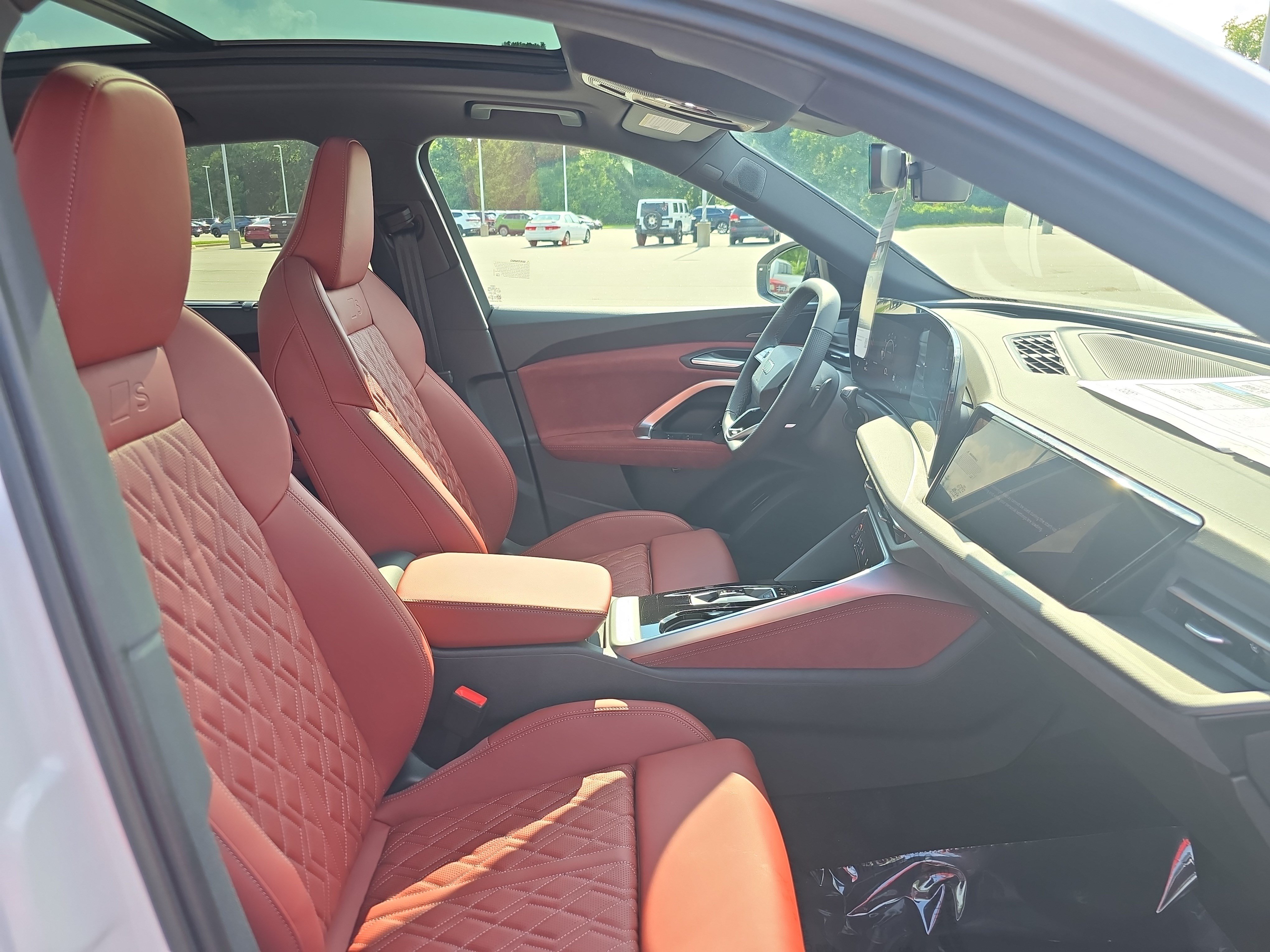 New 2026 Audi SQ5 Prestige AWD/4WD image 10