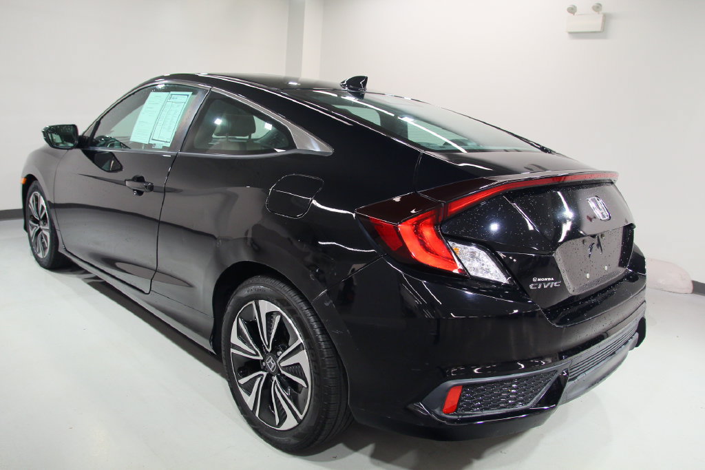 Used 2018 Honda Civic EX-L image 15