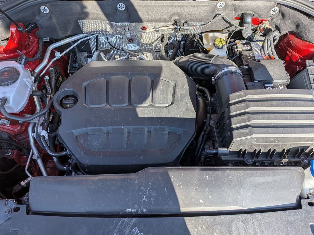 Used 2025 Volkswagen Atlas Cross Sport SE w/ Panoramic Sunroof Package image 34