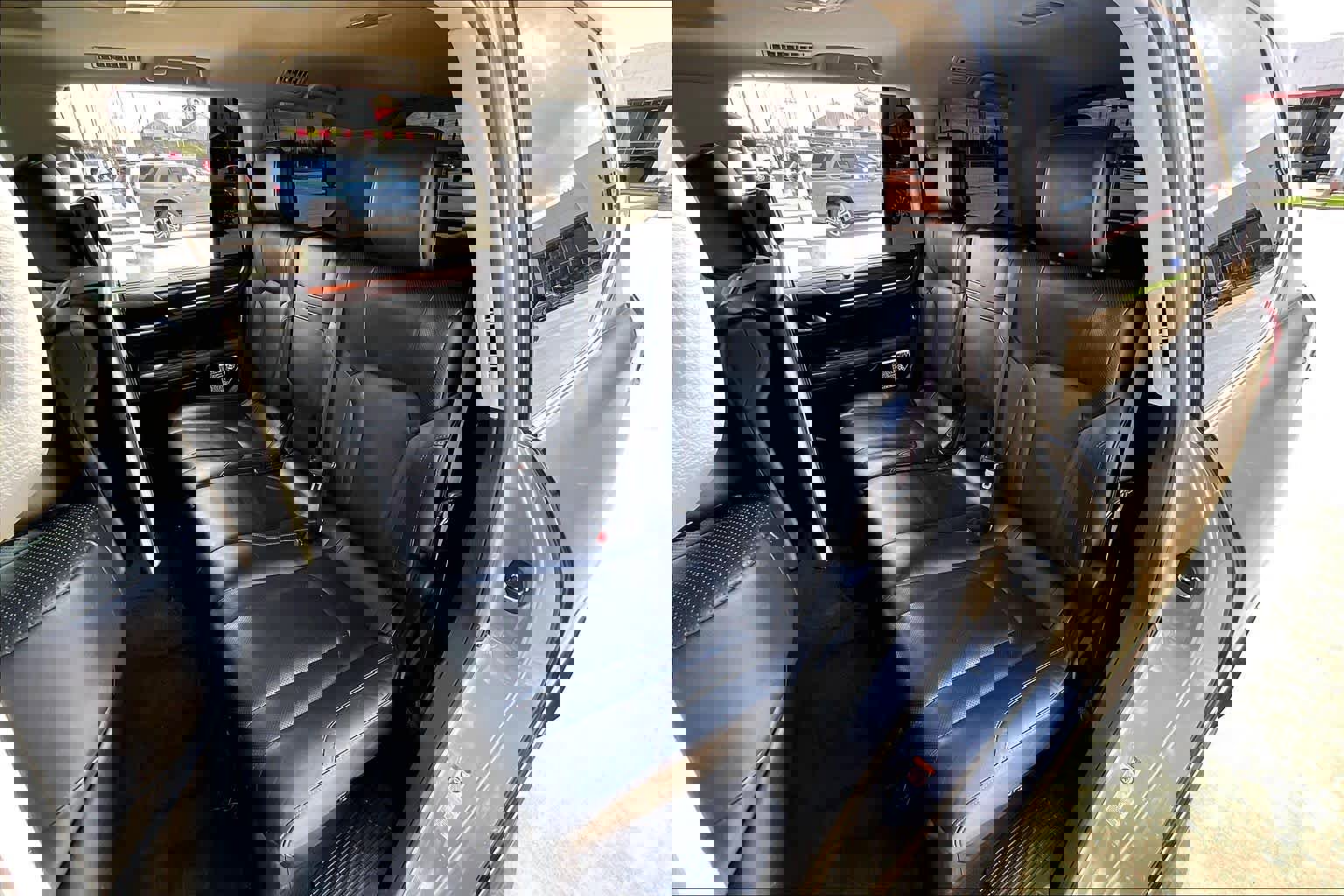 Used 2019 Lexus LX 570 4WD w/ Luxury Package image 19