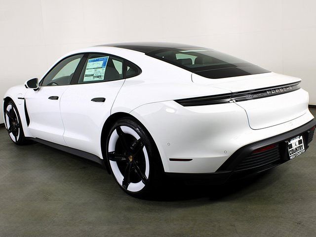 New 2025 Porsche Taycan image 3