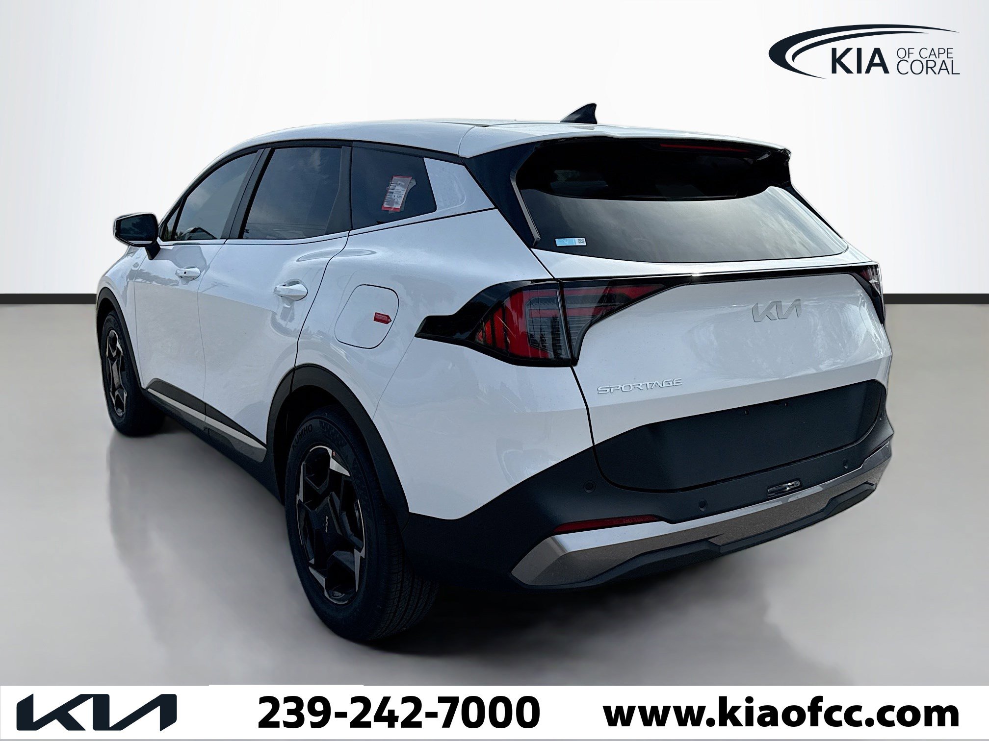 New 2026 Kia Sportage EX FWD image 3