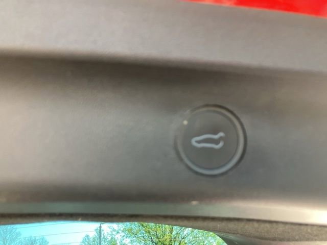 Used 2023 Tesla Model Y Long Range image 38