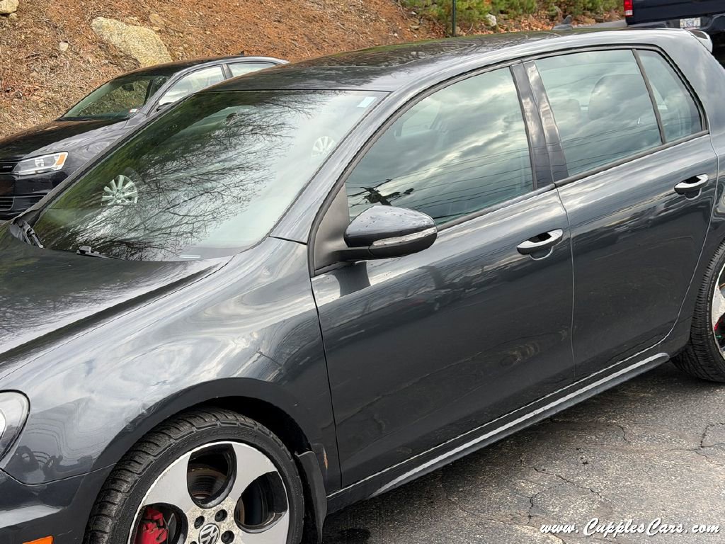 Used 2012 Volkswagen Golf 4-Door image 32