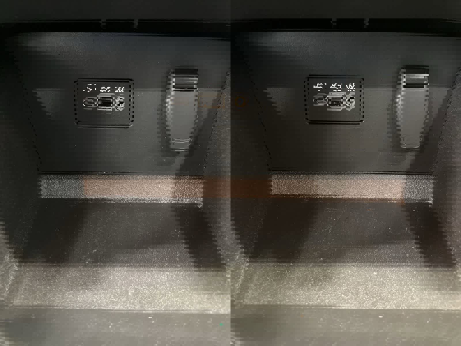 Used 2025 Nissan Altima 2.5 SV image 16