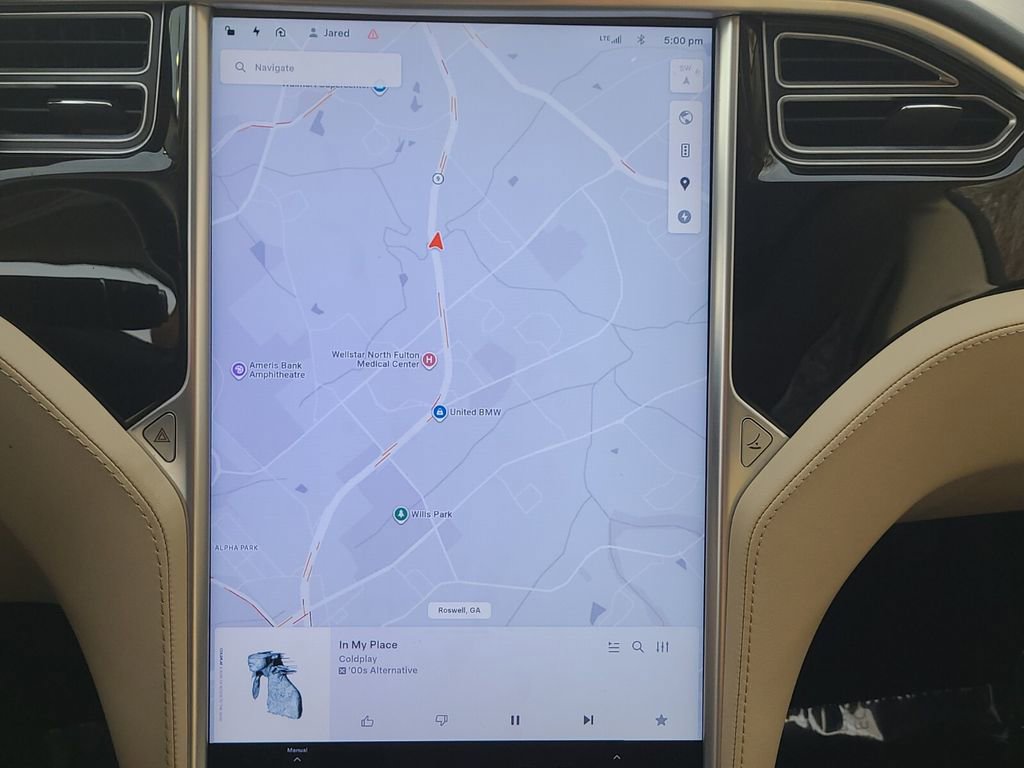 Used 2016 Tesla Model S 70D image 24