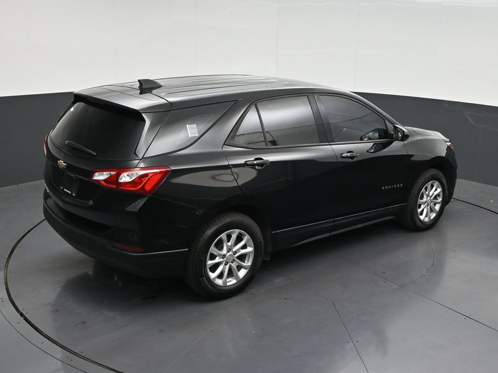 Used 2019 Chevrolet Equinox LS FWD image 19