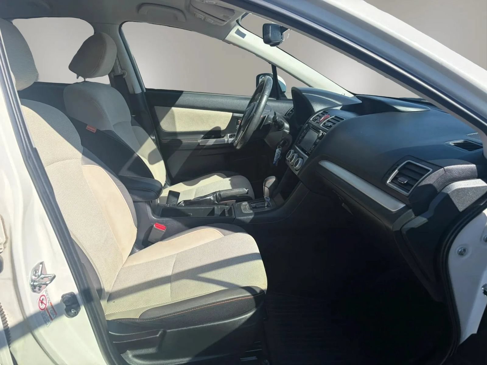Used 2016 Subaru Crosstrek 2.0i Premium AWD/4WD image 33